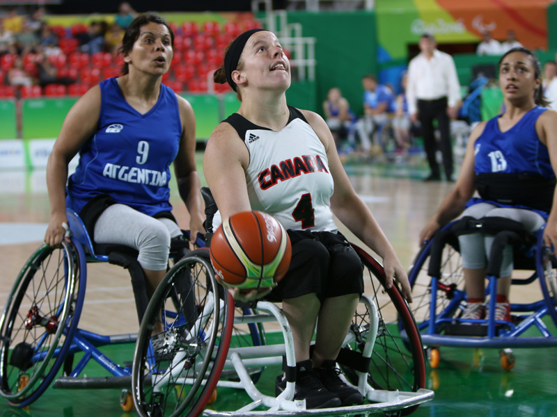RIO DE JANEIRO - 09/10/2016: The Canadian women's wheelchair basketball team competes in the preliminaries at the Rio 2016 Paralympic Games at the Olympic Arena. (Photo by Lindsay Crone/Canadian Paralympic Committee)